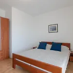 With Parking Space Mandre, Pag - 18748 Lejlighed Kolan