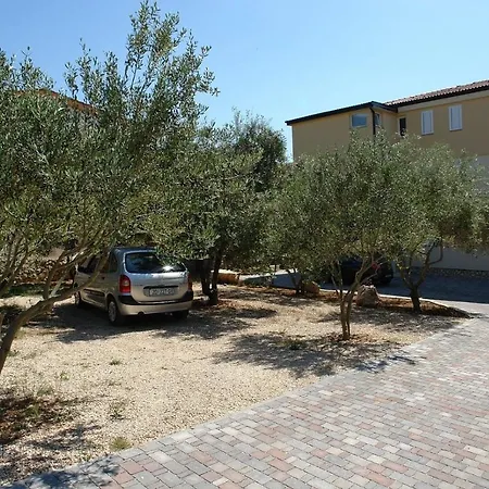 With A Parking Space Mandre, Pag - 18748 Kolan