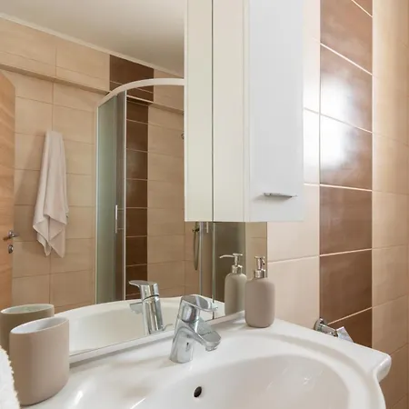 With A Parking Space Mandre, Pag - 18748 Apartament *