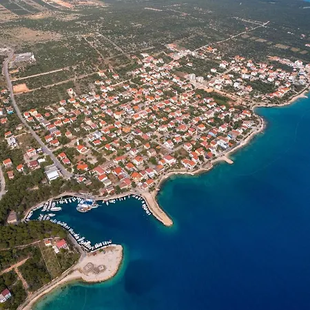 With A Parking Space Mandre, Pag - 18748 Apartment Kolan