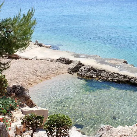 Apartment With A Parking Space Mandre, Pag - 18748 Kolan