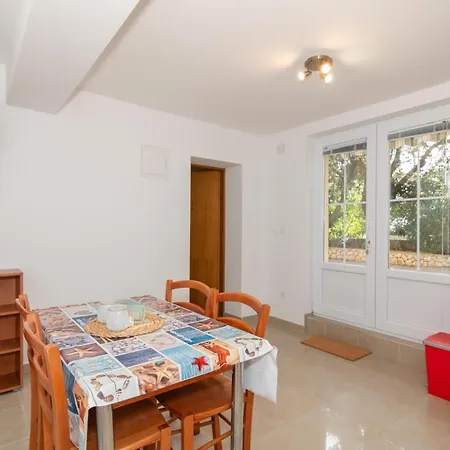 With A Parking Space Mandre, Pag - 18748 Apartment *