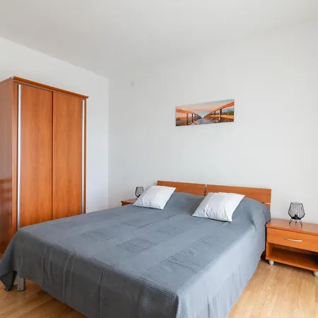 With A Parking Space Mandre, Pag - 18748 Apartment Kolan