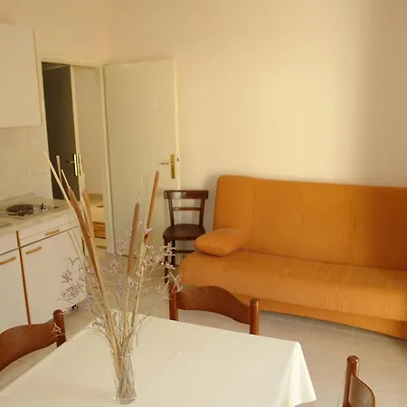 With Parking Space Mandre, Pag - 18748 *