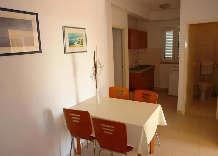 아파트 With Parking Space Mandre, Pag - 18748 콜란